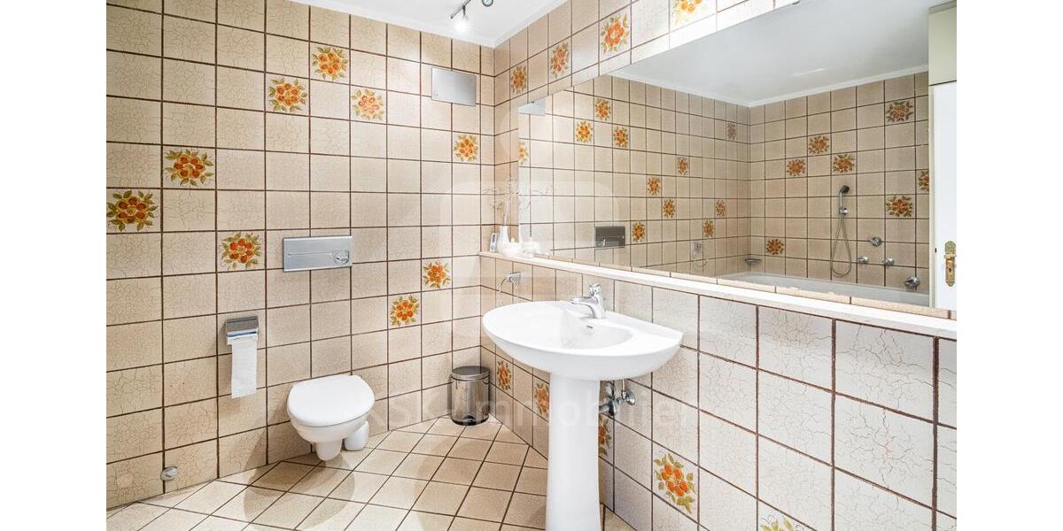 Reihenhaus Hürth - 5 Zimmer, 187 m&sup2;, 2.100&euro; | Angebot:24506717