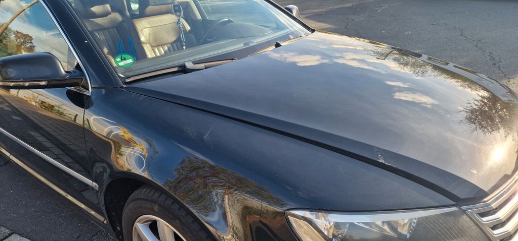 VW Phaeton 272.000 km 8.750 &euro; Köln 50739