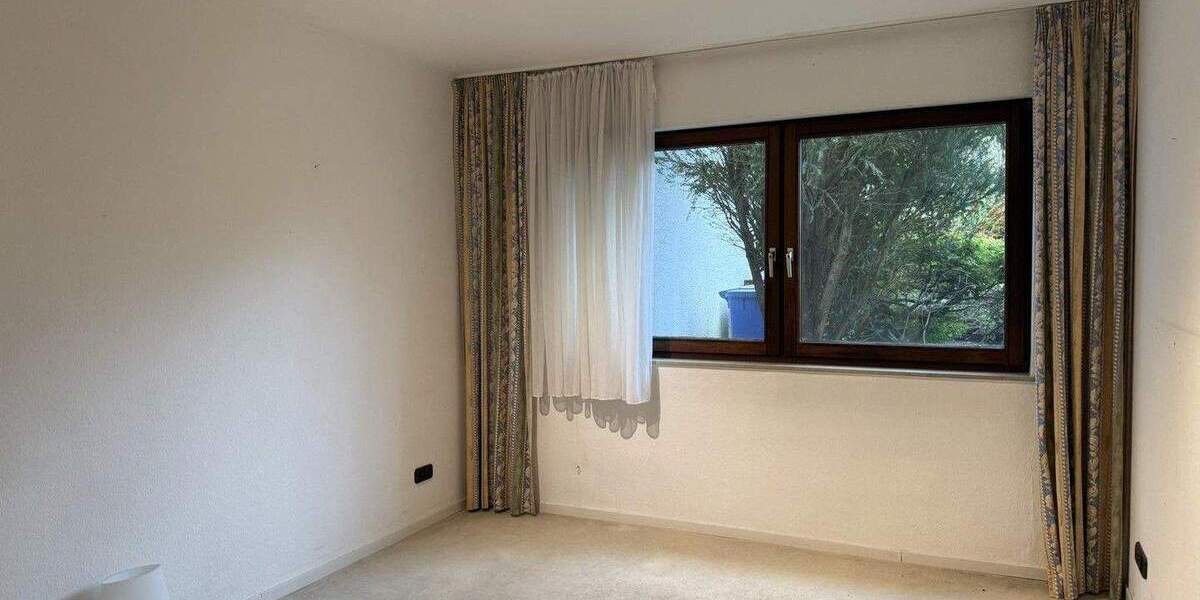 Reihenmittelhaus Bonn Muffendorf - 7 Zimmer, 222 m&sup2;, 629.000&euro; | Angebot:25747696