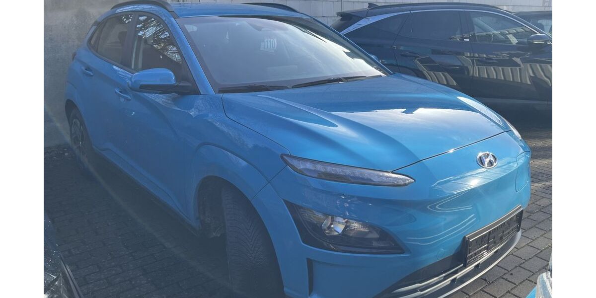Hyundai KONA 15.935 km 18.000 &euro; Hennef 53773