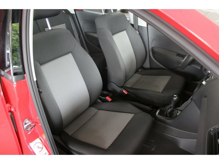 VW Polo 1.2 - 5-Türig - Klima - 97.054 km 7.980 € Euskirchen 53881