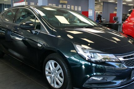 Opel Astra 1.4 Turbo Edition Innov Leder-Navi 67.359 km 13.980 € Euskirchen 53881