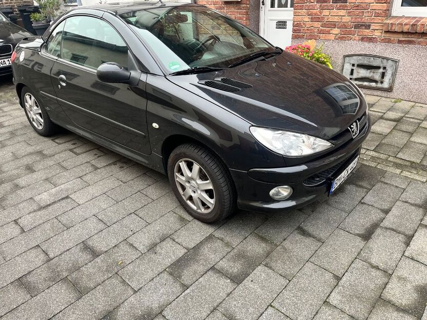 Peugeot 206 189.000 km 1.999 € Frechen 50226