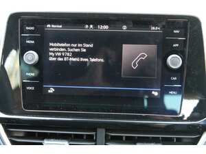 VW T-Roc 2,0 TDi 4-Motion R-Line Navi DSG SOFORT !!! 30.000 km 29.950 &euro; Bonn 53225