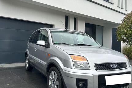 Ford Fusion 62.000 km 5.990 € Köln 50670