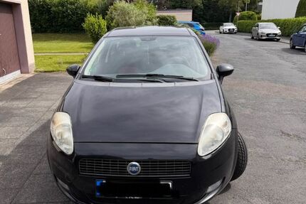 Fiat Punto 137.300 km 995 &euro; Bonn 53227