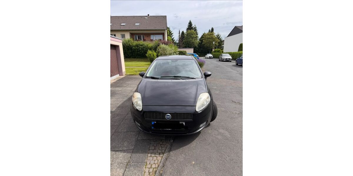 Fiat Punto 137.300 km 995 &euro; Bonn 53227