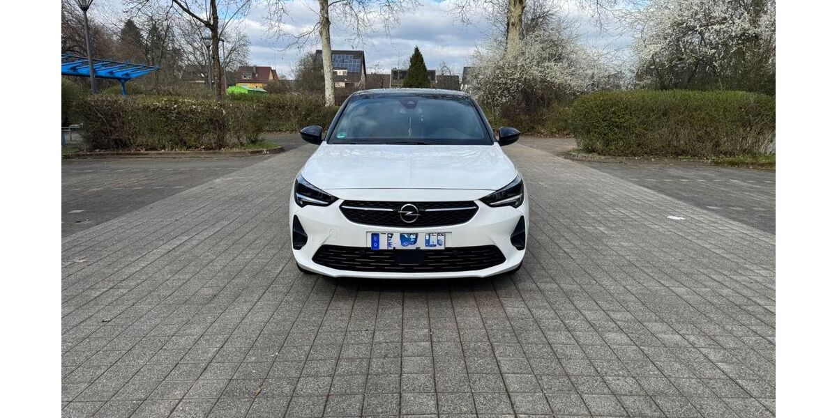 Opel Corsa 27.620 km 16.499 &euro; Troisdorf 53840
