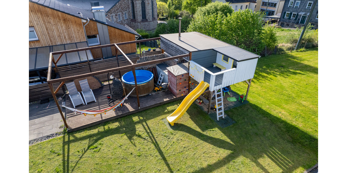 Moderne Erdgeschosswohnung mit Sauna & Garten 3 zimmer