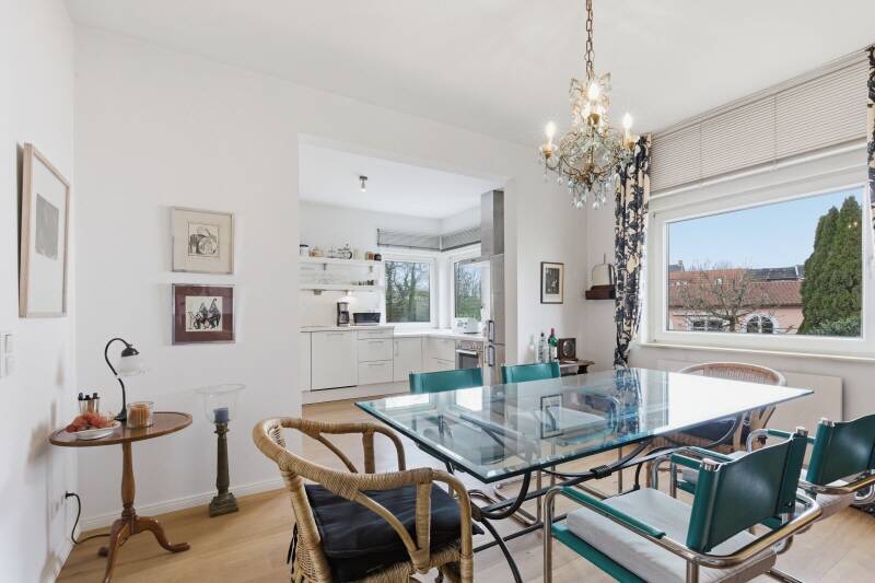 Mehrfamilienhaus, Wohnhaus Bonn Mehlem - 5 Zimmer, 120 m&sup2;, 565.000&euro; | Angebot:26343438