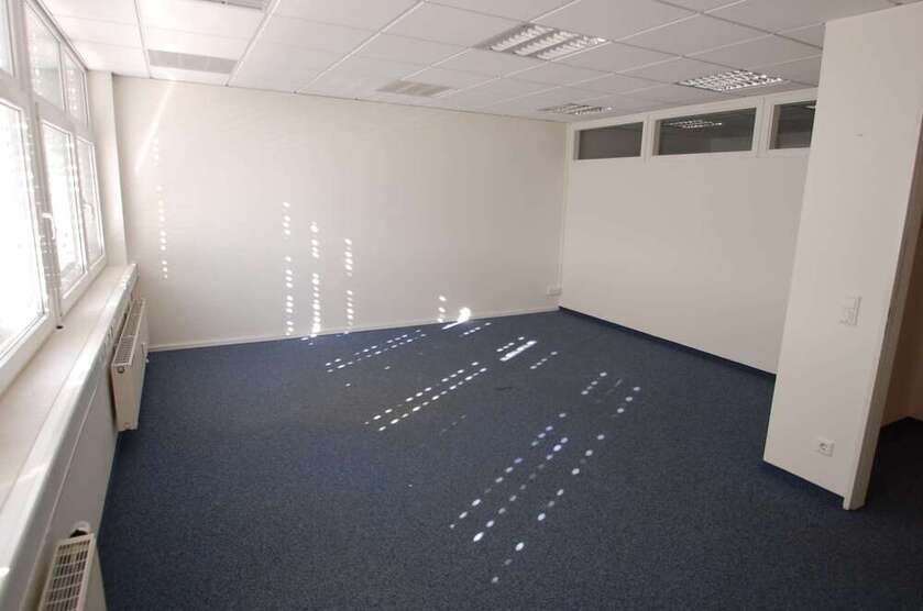 Büro in Hürth, Rhein-Erft-Kreis 705 € 71 m²