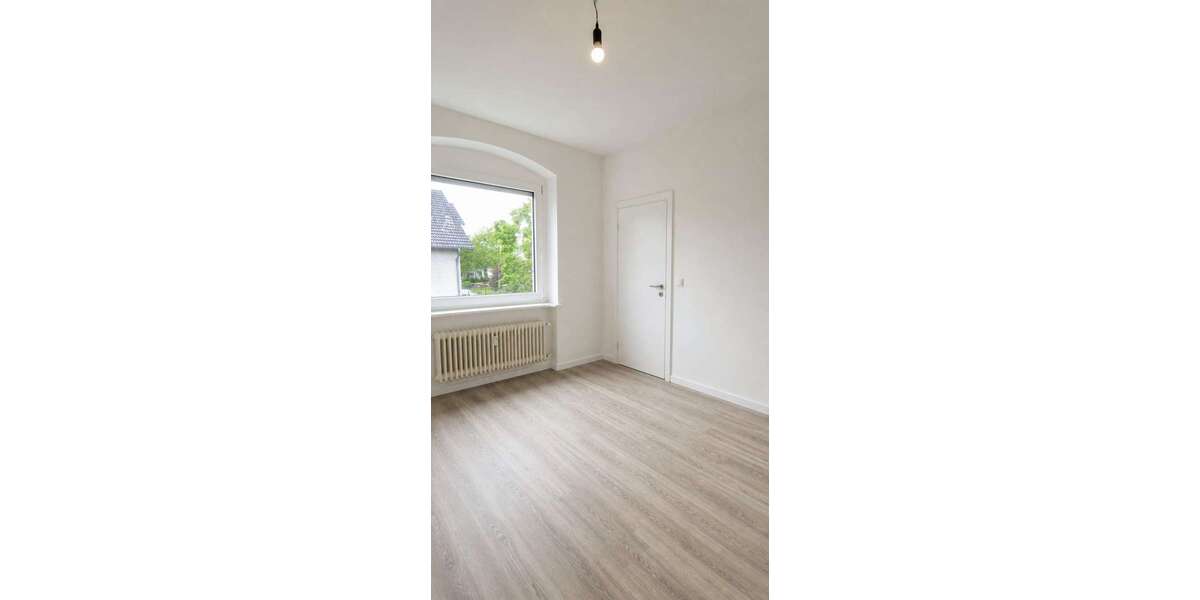 Etagenwohnung Troisdorf Altenrath - 2 Zimmer, 75 m&sup2;, 950&euro; | Angebot:26461841