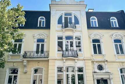 Wohnung zum Mieten in Bonn 2.480 € 155 m² 5 zimmer