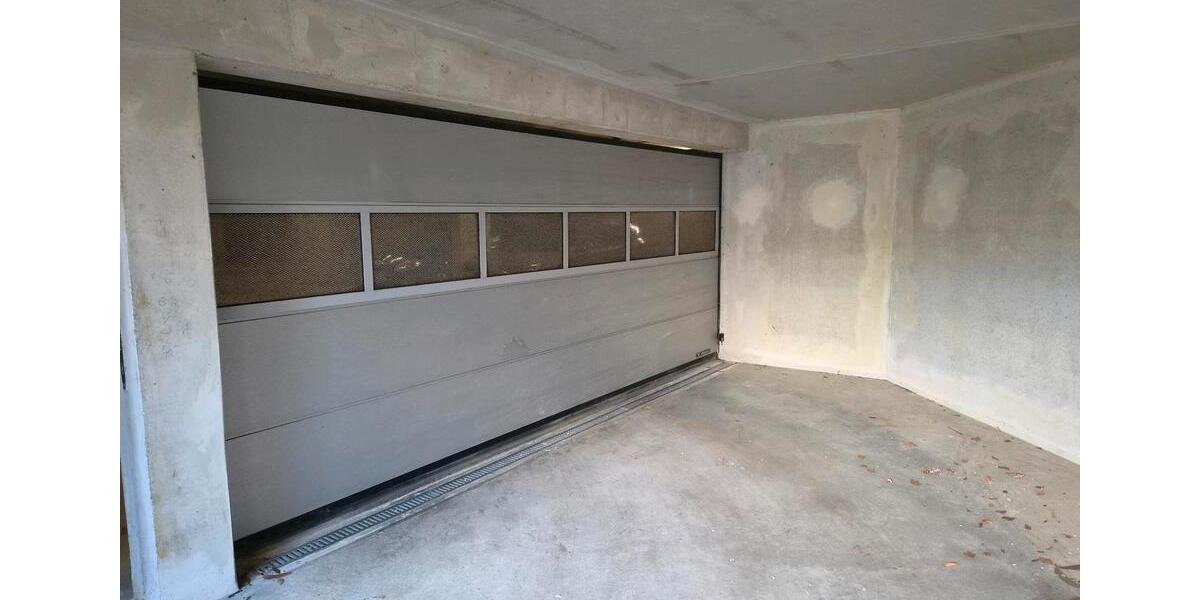 Garagen / Stellplätze Bonn Gielgen - 85&euro; | Angebot:26435205