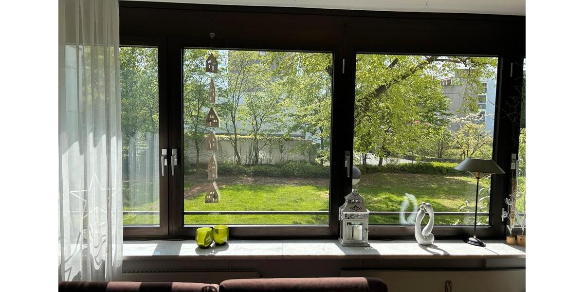 Etagenwohnung Bonn Auerberg - 2 Zimmer, 86 m&sup2;, 329.000&euro; | Angebot:26215415