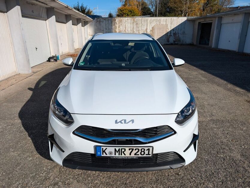 Kia ceed Sportswagon 16.900 km 19.500 € Köln 50968