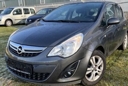 Opel Corsa 194.343 km 2.990 &euro; Königswinter 53639