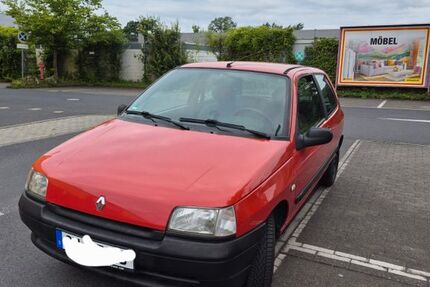 Renault Clio 138.000 km 1.400 &euro; Alfter 53347