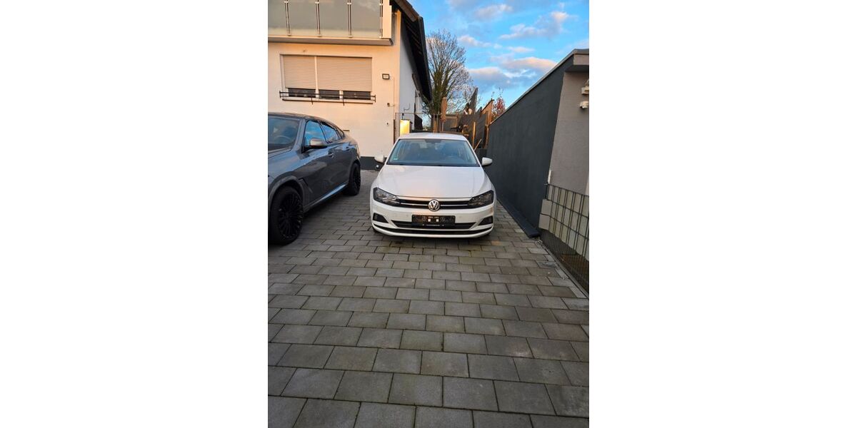 VW Polo 125.241 km 9.800 &euro; Rösrath 51503