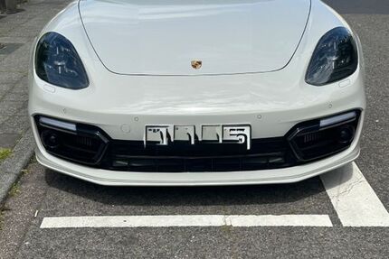 Porsche Panamera 62.139 km 82.900 &euro; Köln 51109