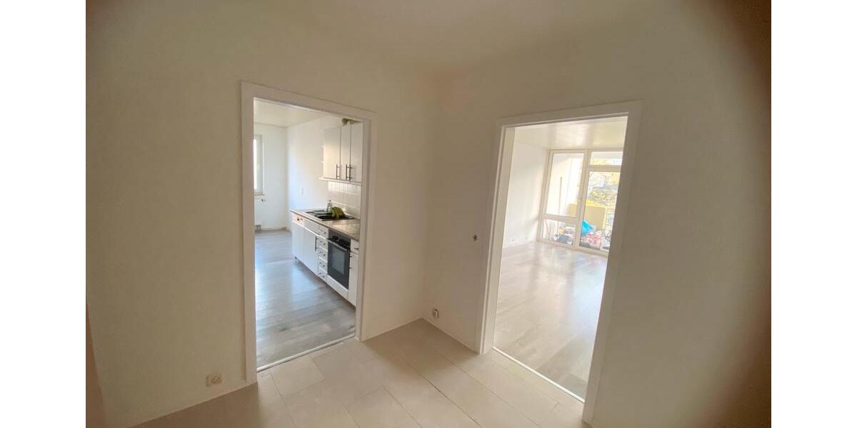 Etagenwohnung Bonn Hardtberg - 3 Zimmer, 85 m&sup2;, 1.462&euro; | Angebot:25871359