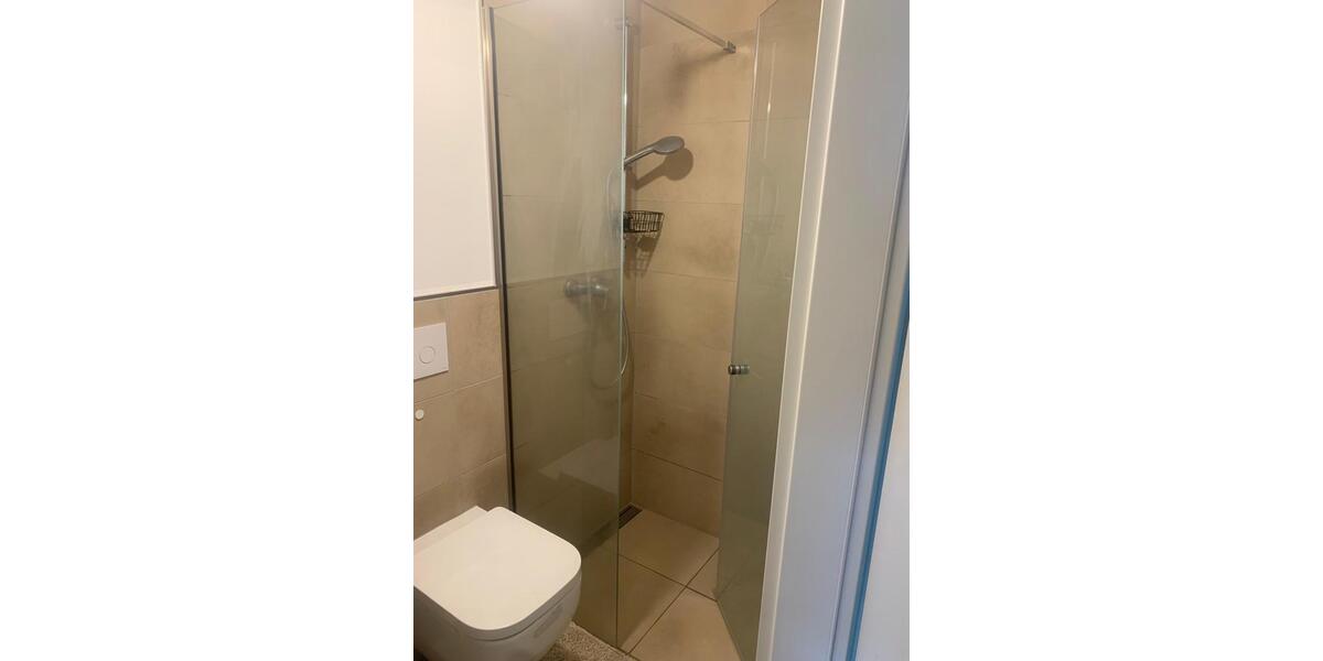 Etagenwohnung Bergisch Gladbach Gronau - 3 Zimmer, 90 m&sup2;, 1.645&euro; | Angebot:25710759