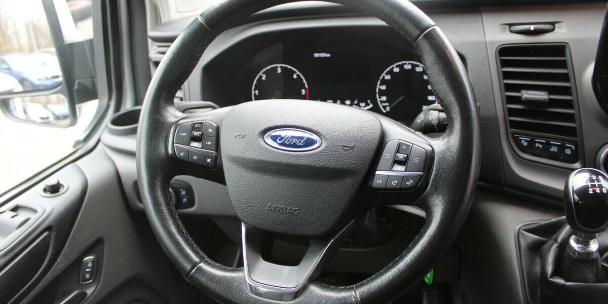 Ford Transit Custom 320 L1H1 Neuer Motor 191.124 km 19.980 &euro; Euskirchen 53881