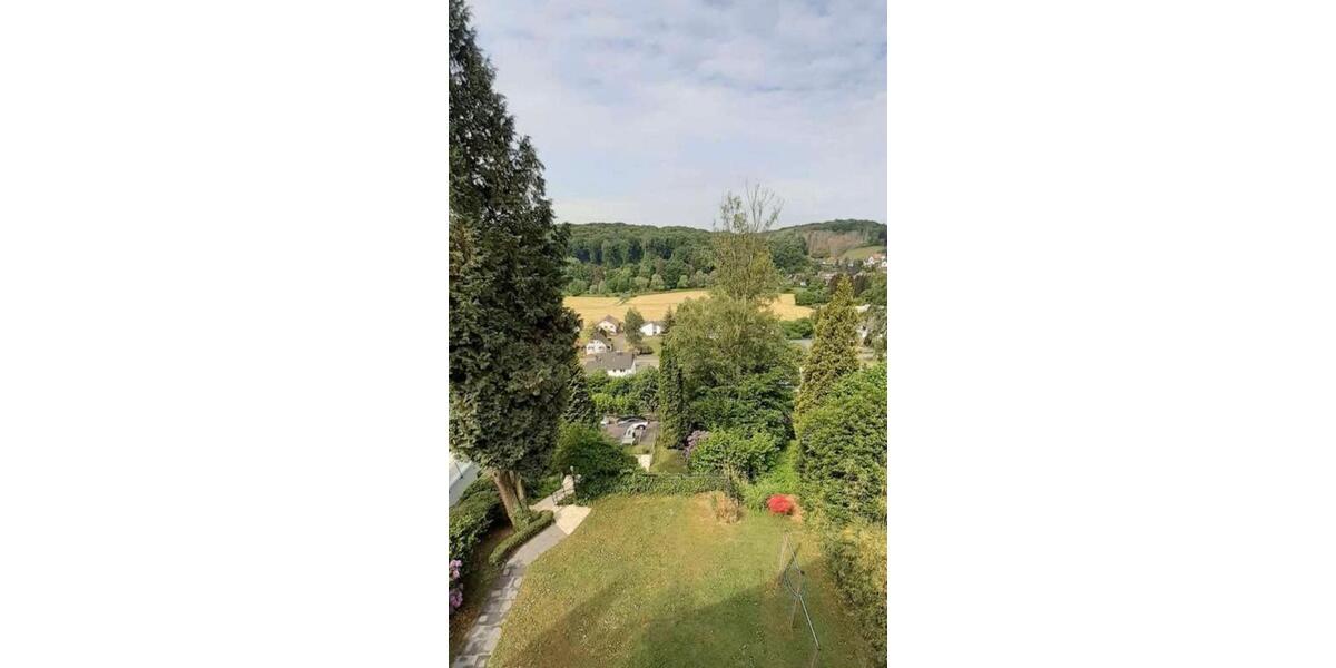 Dachgeschoßwohnung Rösrath - 3 Zimmer, 63 m&sup2;, 830&euro; | Angebot:25871336