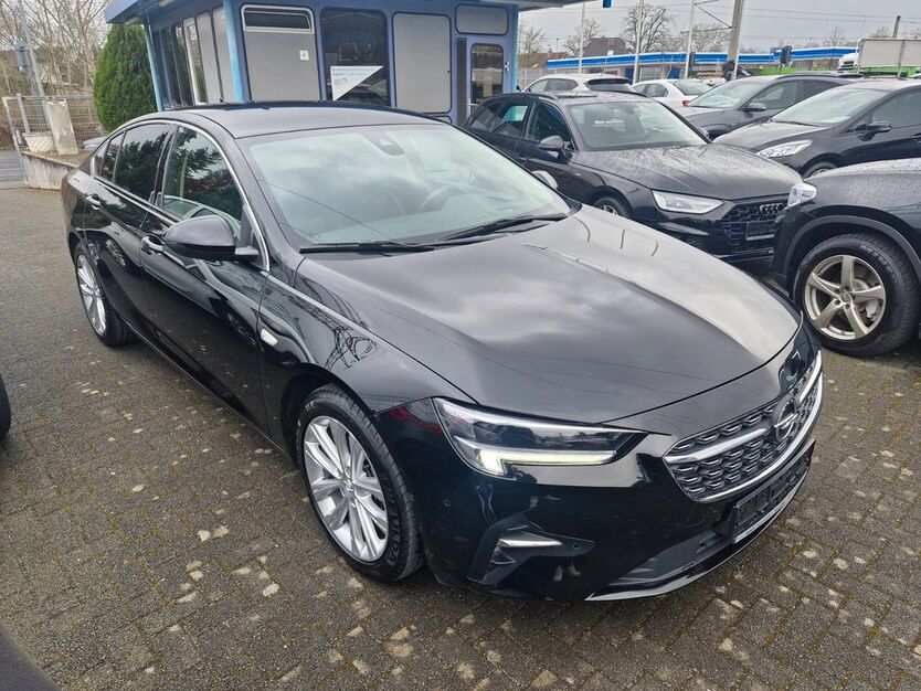 Opel Insignia 51.000 km 17.350 € Wesseling 50389