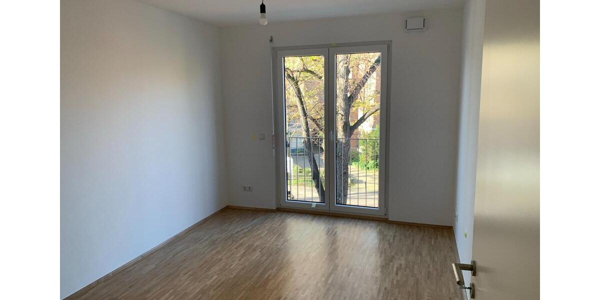 Etagenwohnung Köln Rodenkirchen - 4 Zimmer, 106 m&sup2;, 1.961&euro; | Angebot:24743575