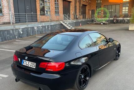 BMW 335