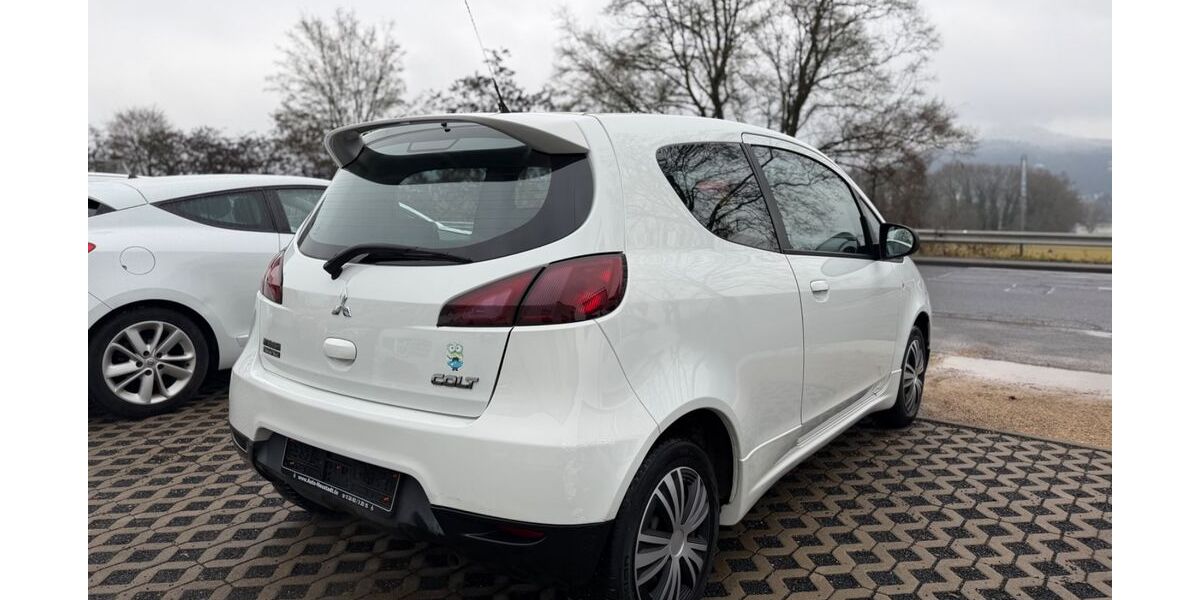 Mitsubishi Colt 100.000 km 4.300 &euro; Bonn 53179