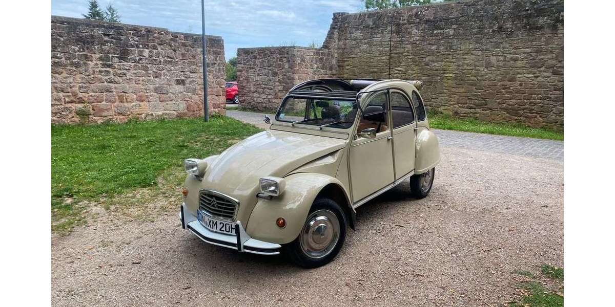 Citroen 2CV 94.127 km 9.900 &euro; Erftstadt 50374