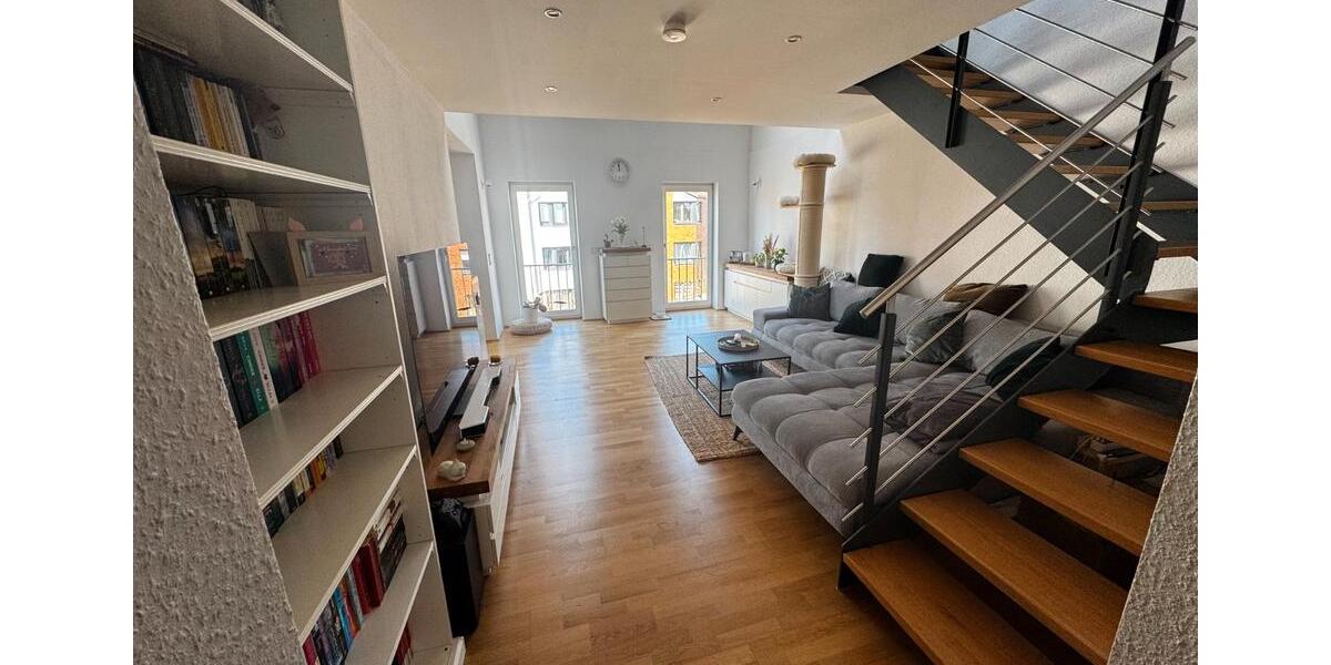 Maisonettenwohnung Bonn Poppelsdorf - 2 Zimmer, 90 m&sup2;, 1.200&euro; | Angebot:26470910