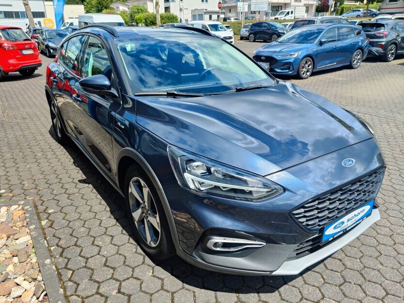 Ford Focus 74.084 km 15.990 € Rheinbreitbach 53619