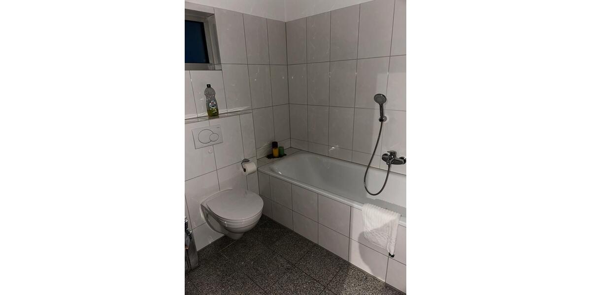 Erdgeschoßwohnung Bonn Gielgen - 3 Zimmer, 100 m&sup2;, 1.700&euro; | Angebot:24693694
