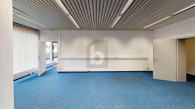 ATTRAKTIV MIT MIT BLICK AUF DIE LUXEMBURGER STRAßE 3 zimmer