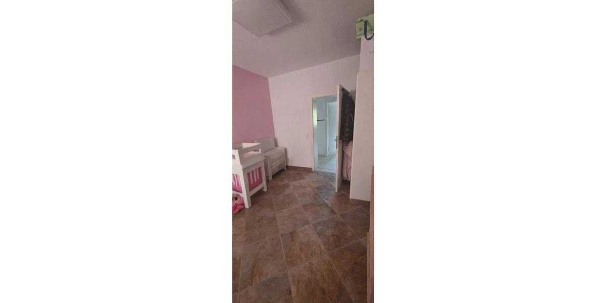 Terrassenwohnung Köln Holweide - 3 Zimmer, 85 m&sup2;, 1.350&euro; | Angebot:24730599