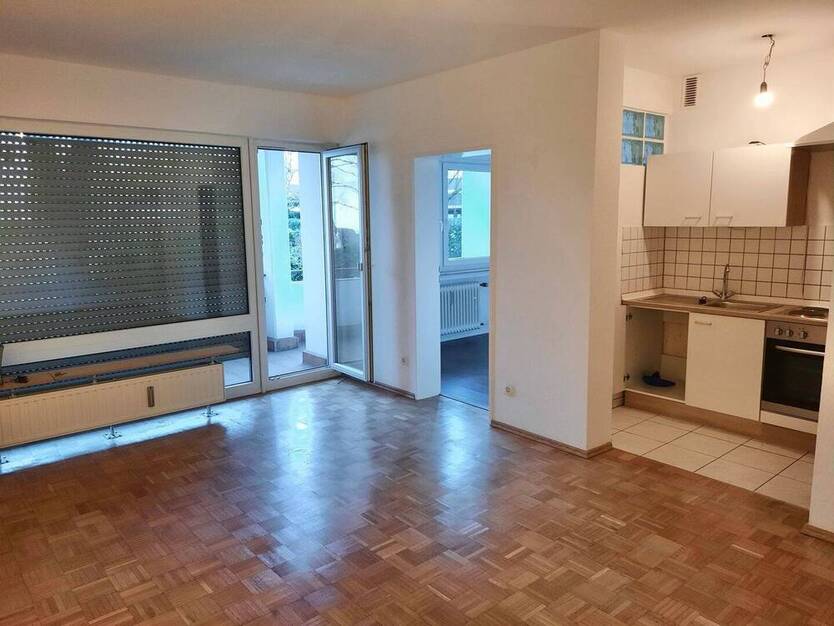 CITYHOUSE: Schicke Wohnung! Und ein von Grund auf gepflegtes Gemeinschaftseigentum! PKW-SP & Balkon!