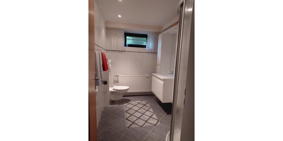 Einfamilienhaus Lohmar - 8 Zimmer, 218 m&sup2;, 549.000&euro; | Angebot:24855510