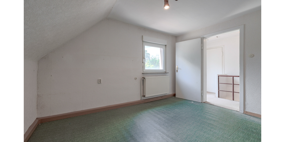 Raum für neue Ideen – 6-Zimmer-Doppelhaushälfte in Bonn-Holzlar - Doppelhaushälfte Bonn Holzlar | Angebot:27367580