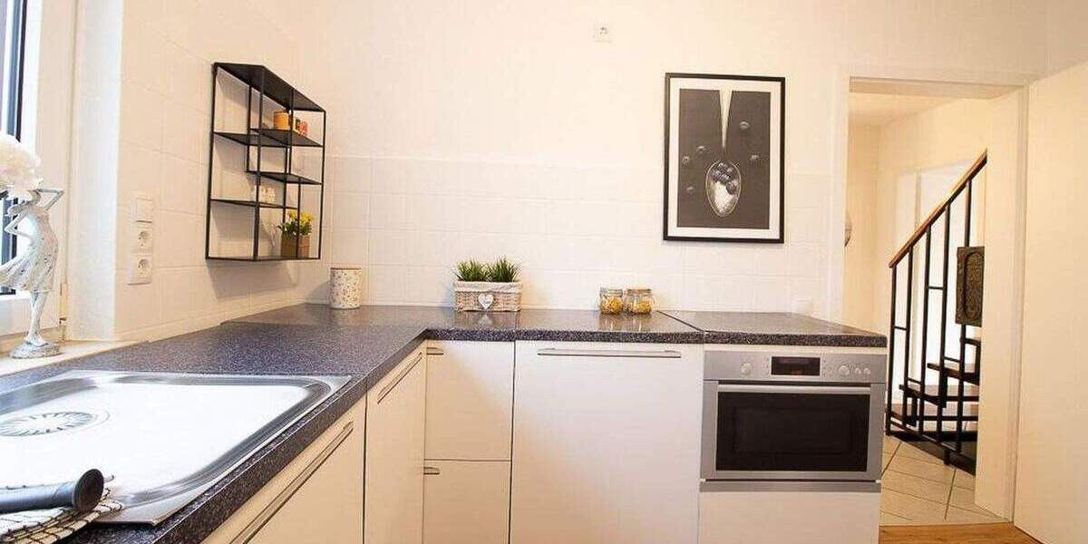 Reihenmittelhaus Erftstadt Liblar - 3 Zimmer, 111 m&sup2;, 389.000&euro; | Angebot:25751228