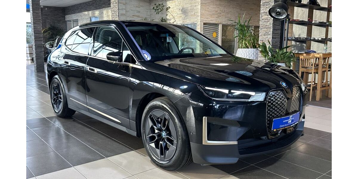 BMW iX 50.905 km 41.370 &euro; Eitorf 53783