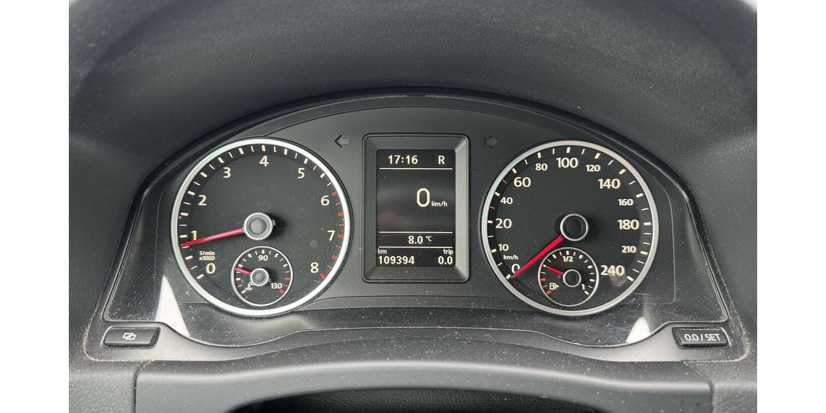 VW Tiguan 2.0TSI DSG 4-Motion Xenon AHK SR+WR 1.Hd 109.500 km 11.900 &euro; Erftstadt 50374