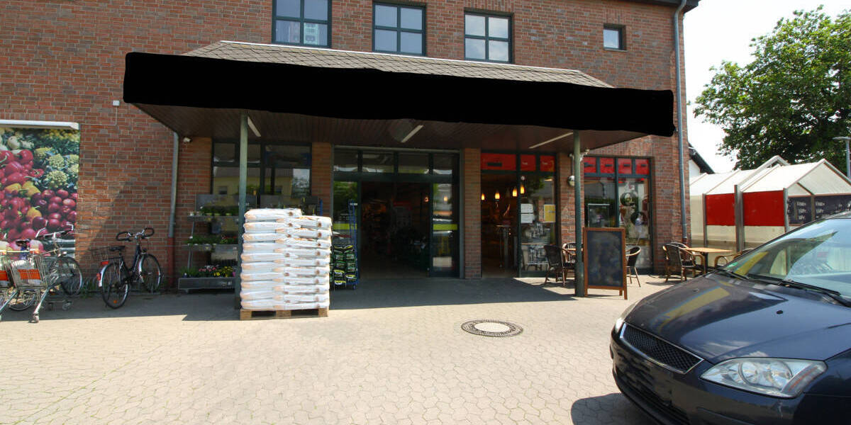 Im Zentrum: Immobilie mit großem Grundstück und ausreichend Parkmöglichkeiten zimmer