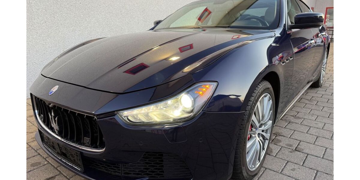 Maserati Ghibli 217.000 km 16.490 &euro; Bergisch Gladbach 51467
