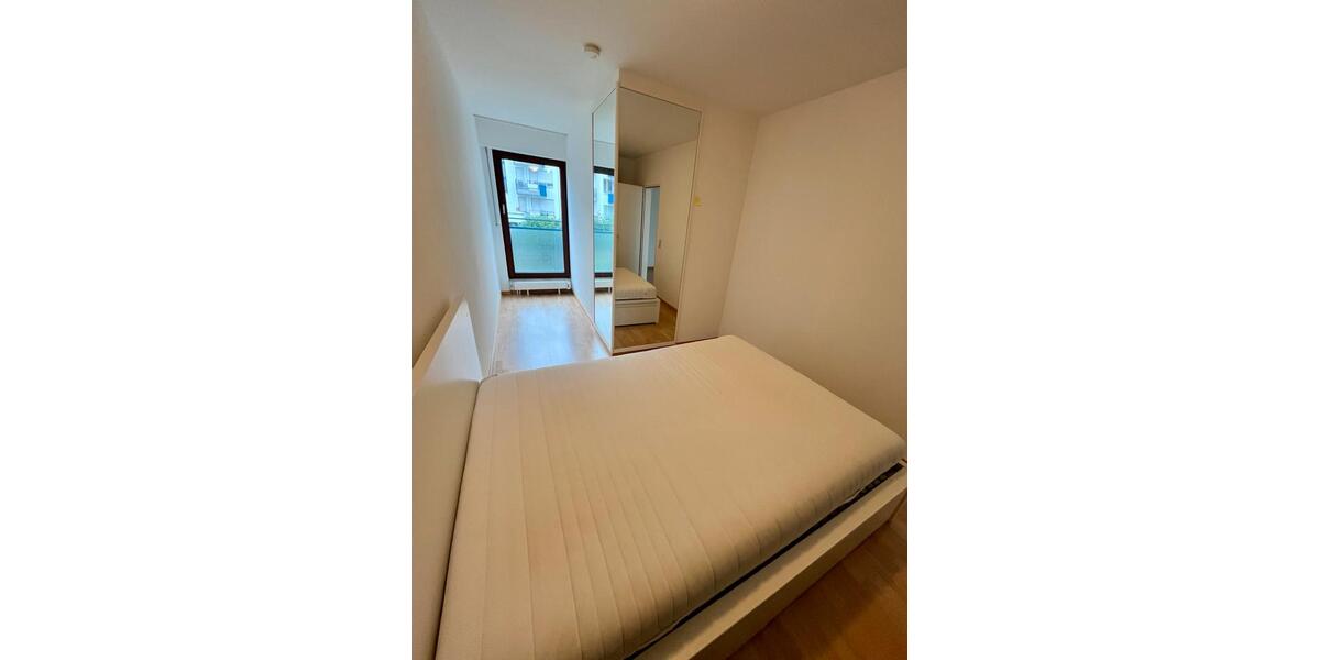 Etagenwohnung Bergisch Gladbach Paffrath - 2 Zimmer, 52 m&sup2;, 1.699&euro; | Angebot:25935360
