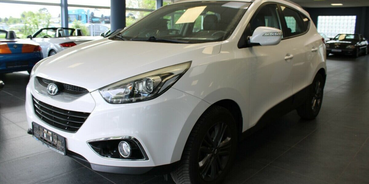 Hyundai ix35 2.0 CRDi 4WD 142.949 km 9.980 &euro; Euskirchen 53881