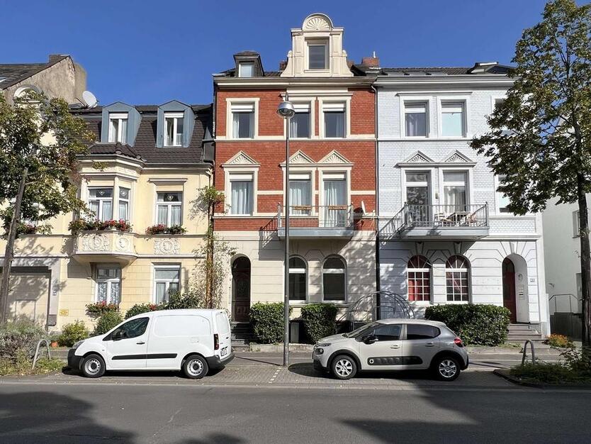 Stilvoll wohnen im Herzen von Bad Godesberg – möblierte Gründerzeitwohnung mit Charme und Komfort zimmer