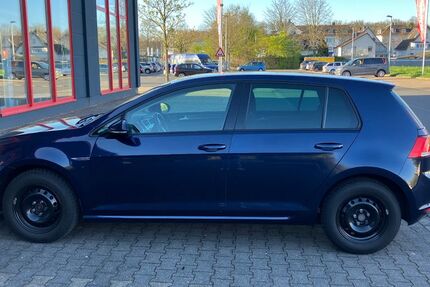 VW Golf 162.700 km 9.000 &euro; Bergisch Gladbach 51469